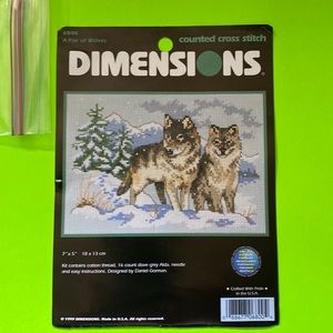 “A pair of wolves” counted cross stitch